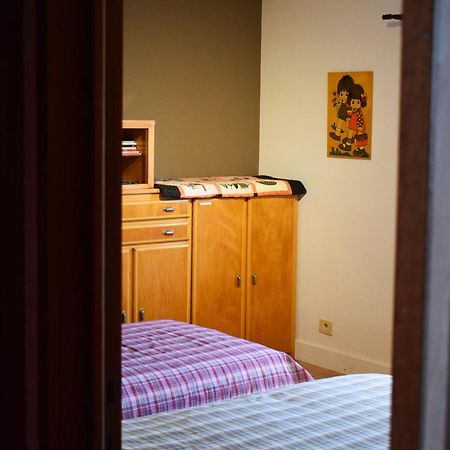 B&B Houten Huis Назарет Екстериор снимка