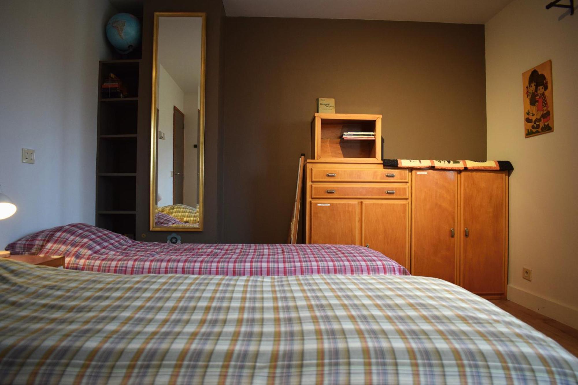 B&B Houten Huis Назарет Екстериор снимка